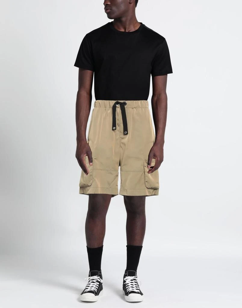 Versace Shorts
Bermuda 2