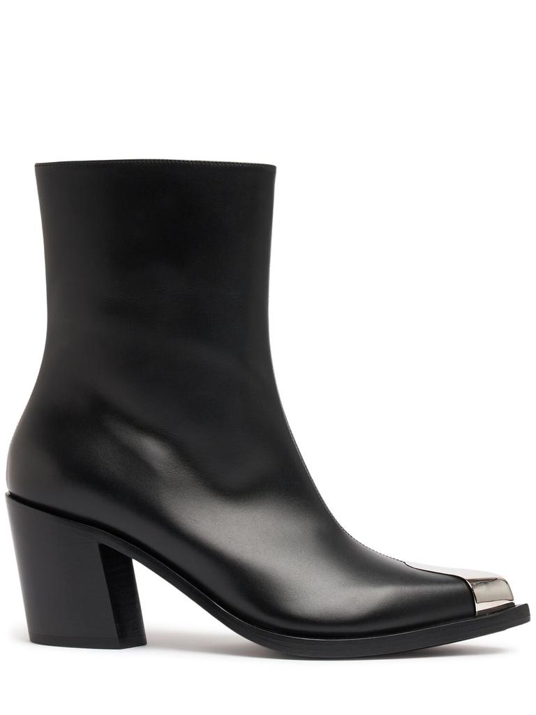ロングブーツ ALEXANDER MCQUEEN Black Fabric Birdee Ankle Boots Women's Birdee Ankle Boot in Black | Alexander McQueen US