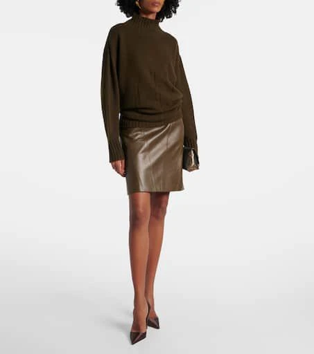 Tom Ford Waffle-knit cashmere and cotton sweater 2