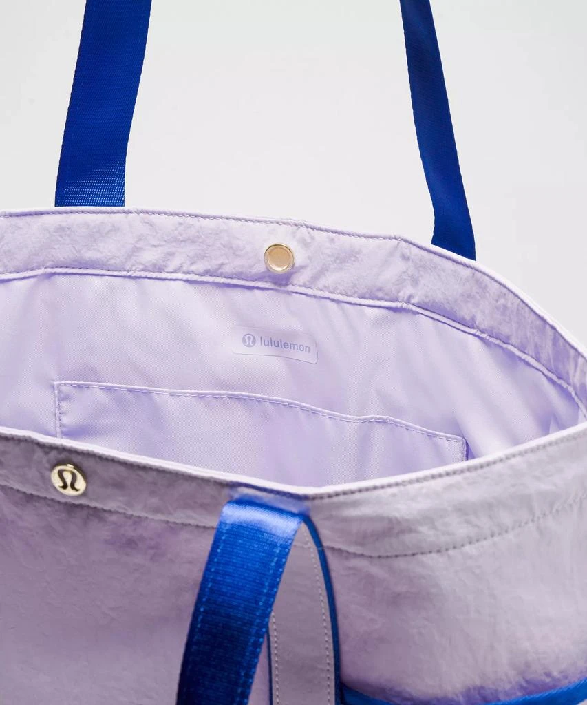 Lululemon Daily Multi-Pocket Tote Bag 20L 13