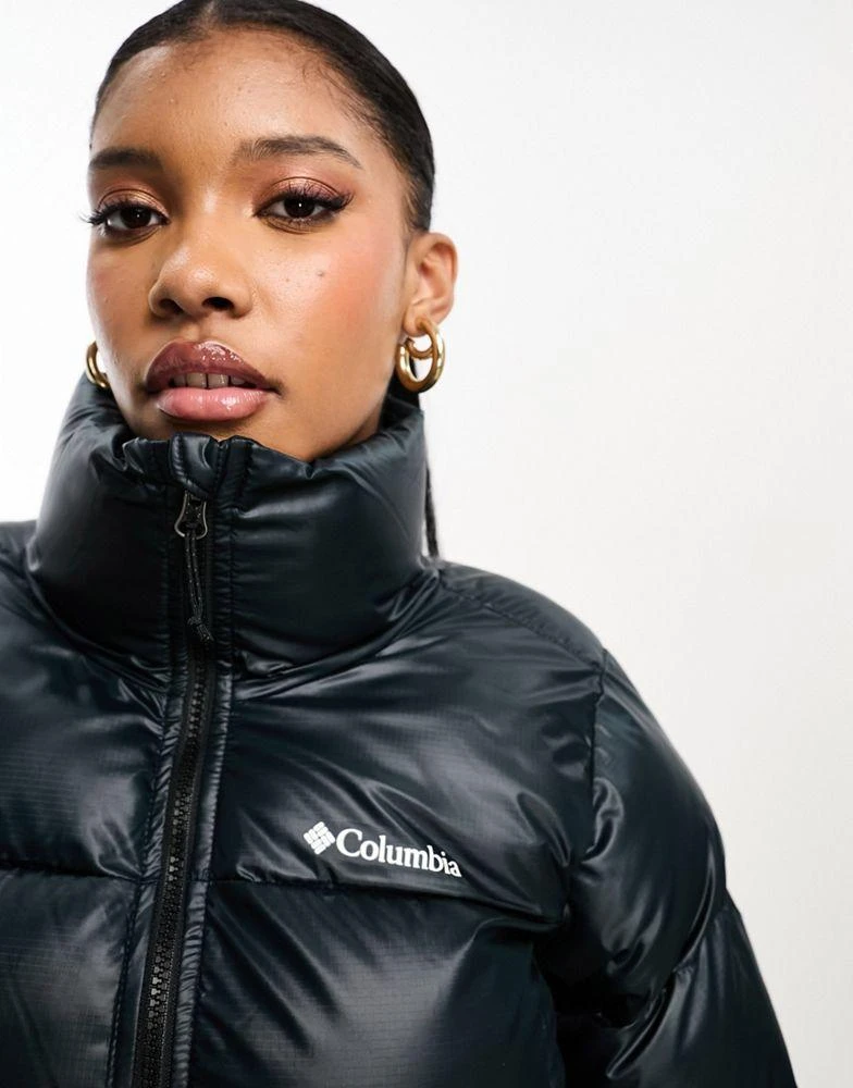 Columbia Columbia Puffect cropped puffer jacket in shiny black Exclusive at ASOS 2
