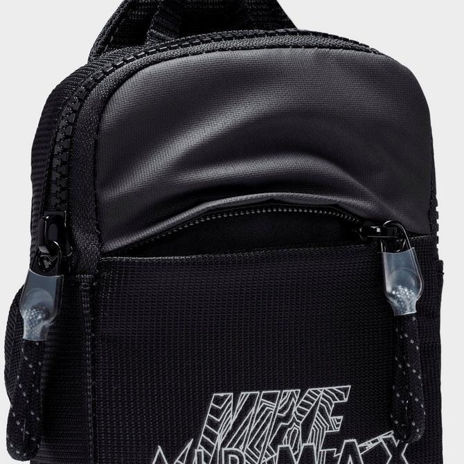 NIKE Nike Sportswear Essential Crossbody Bag (1L) FZ6122-010