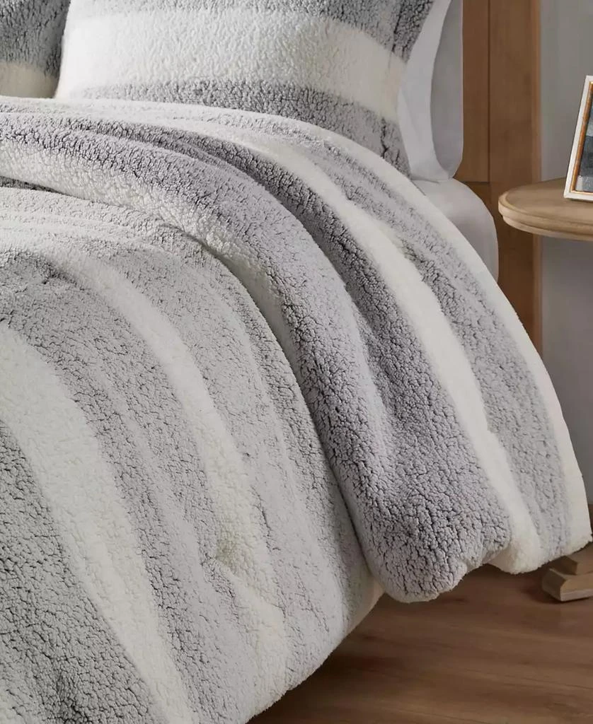 Macy's Hollis Sherpa 3-Piece Comforter Set 6