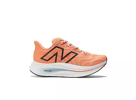 New Balance FuelCell SuperComp Trainer v2 1