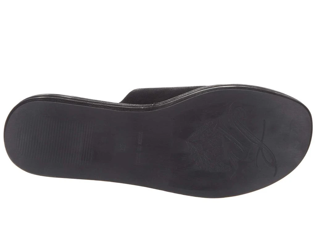 Free People Harbor Platform 3