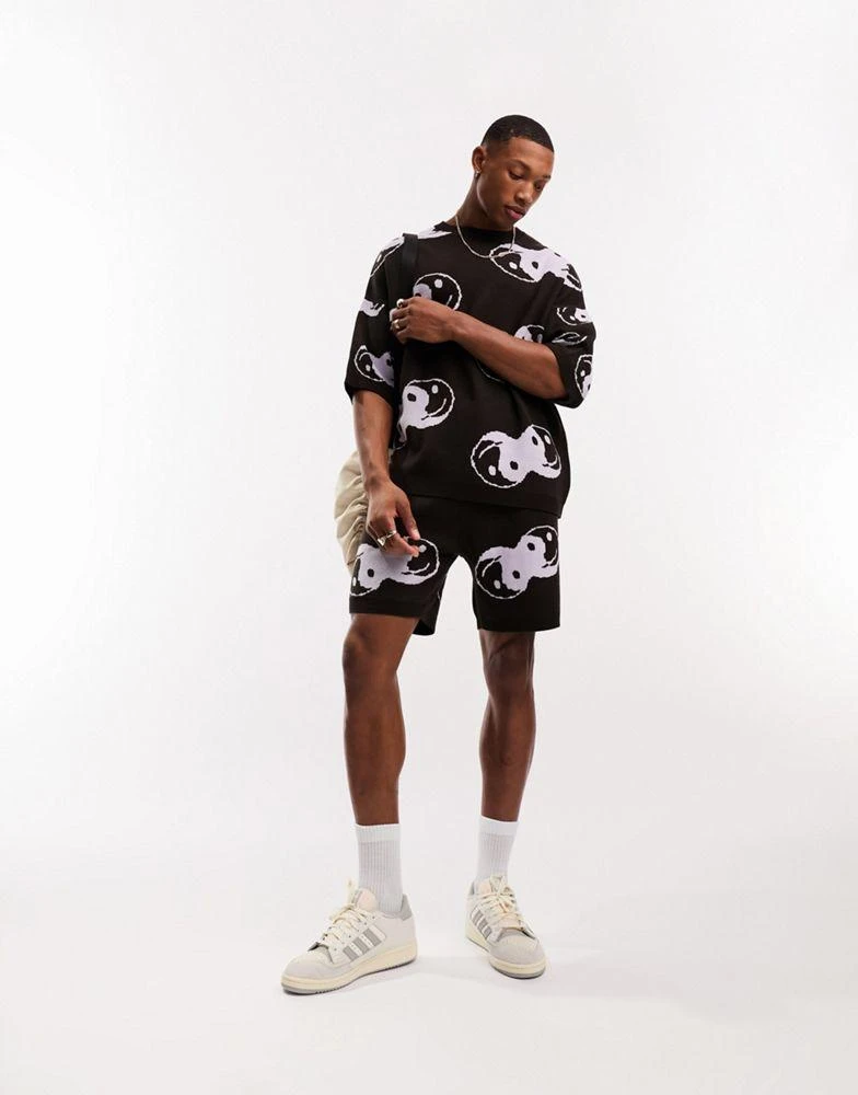 ASOS ASOS DESIGN knitted co-ord t-shirt in ying yang print in brown 4