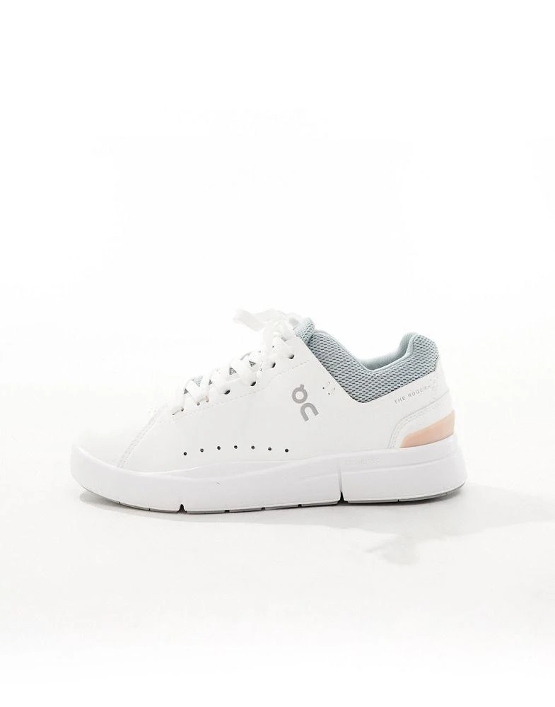 On ON The Roger Advantage trainers in white and rosehip 3