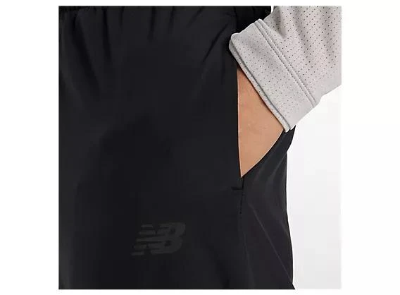 New Balance United Airlines NYC Half Women
s RC Essential Run Jogger 7