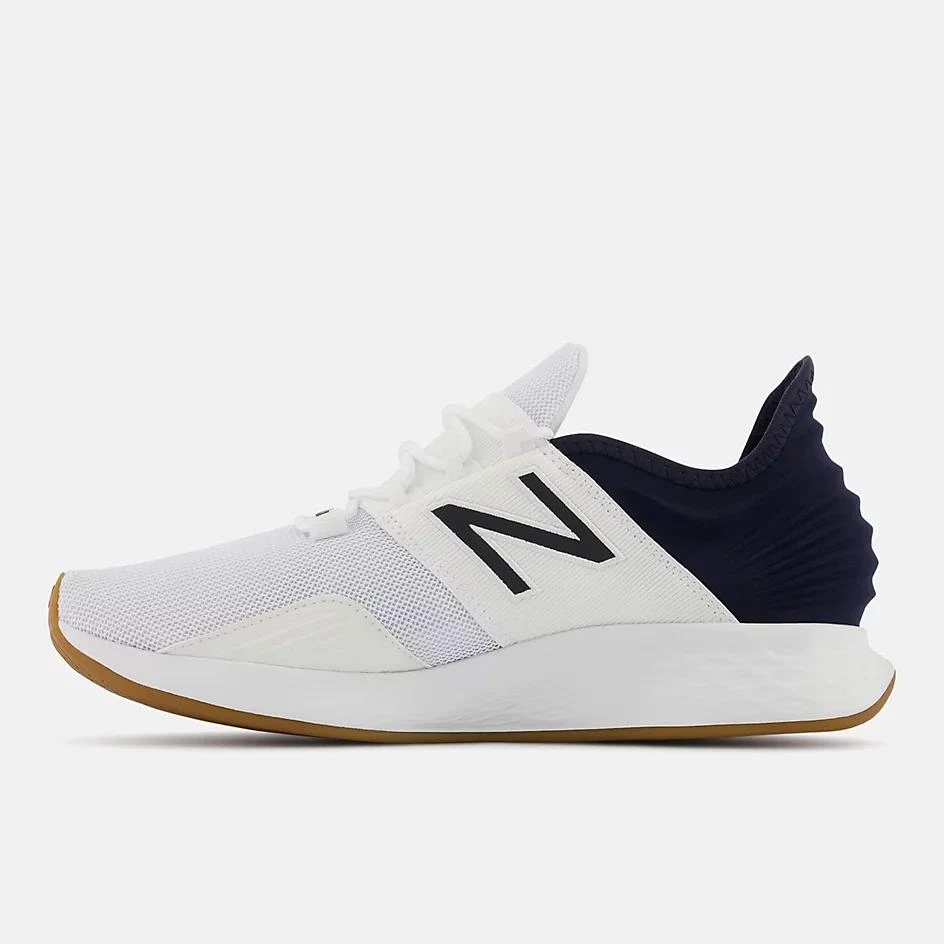 New Balance Fresh Foam Roav 3