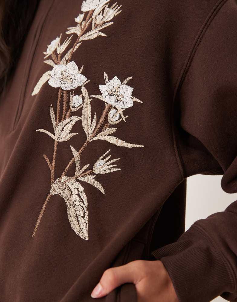 Abercrombie & Fitch Abercrombie & Fitch quarter zip motif