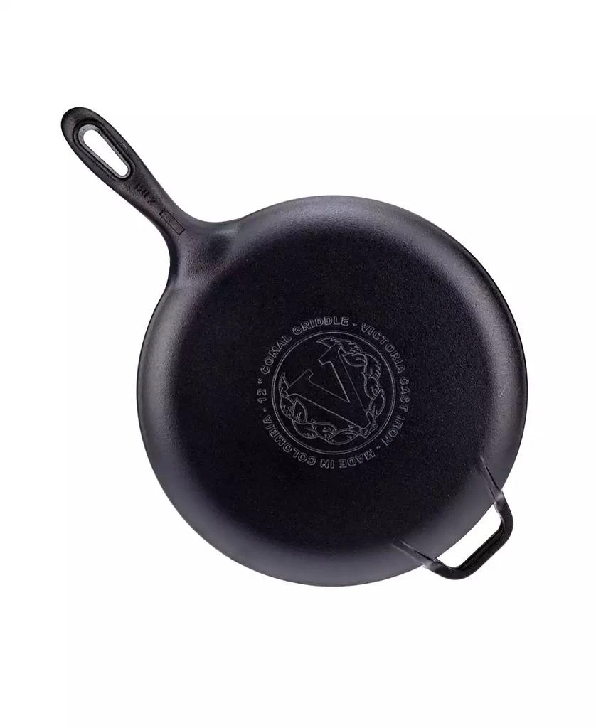 Victoria 12" Comal with Long Handle and Helper Handle, Seasoned 4