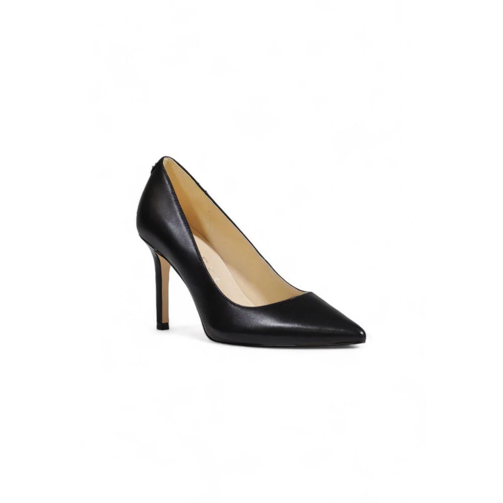 GUESS Black Leather Pump 2