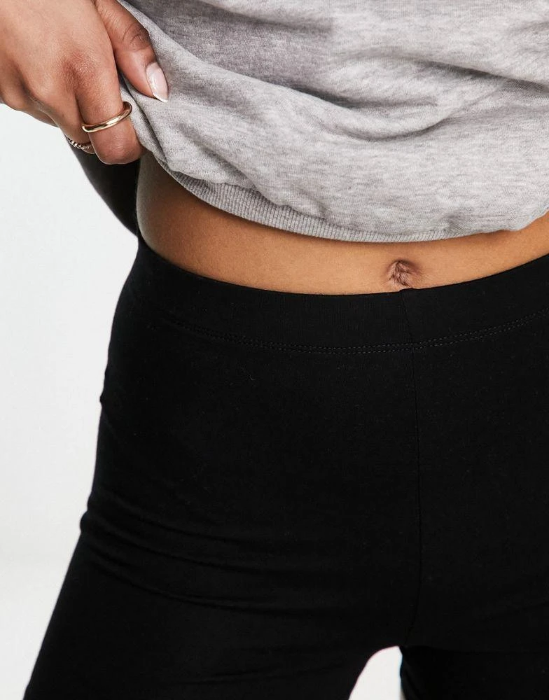 ASOS ASOS DESIGN shorter legging short in black 3