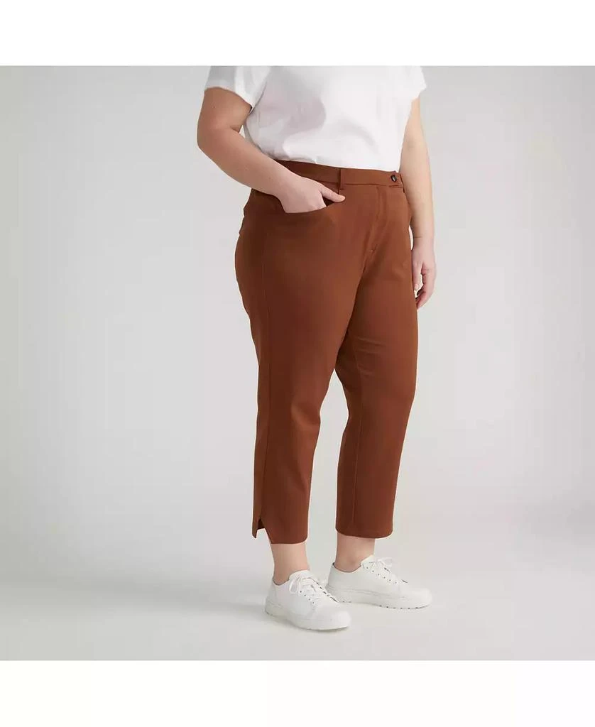 Universal Standard Women
s Plus Size All Day Mercer Tapered Leg Pants 4