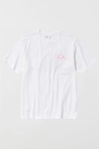 kaws KAWS x Uniqlo UT Short Sleeve Graphic T-shirt 2
