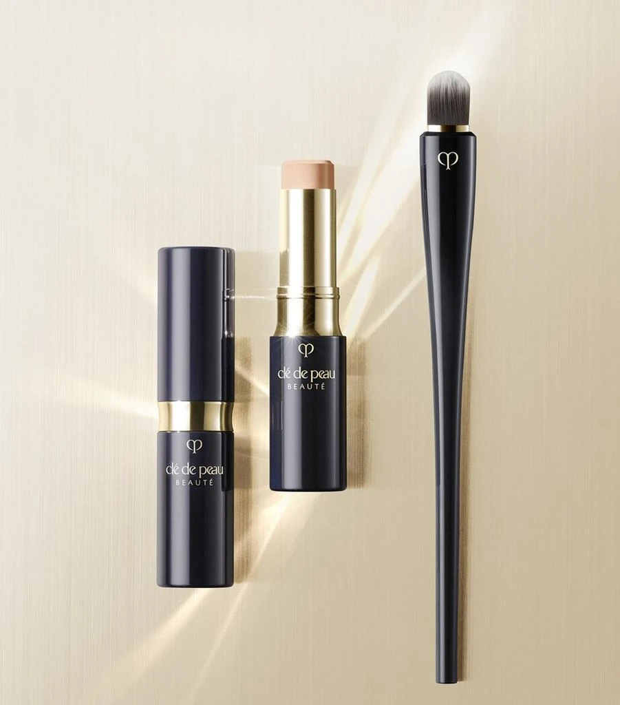 Cle de Peau Concealer 5