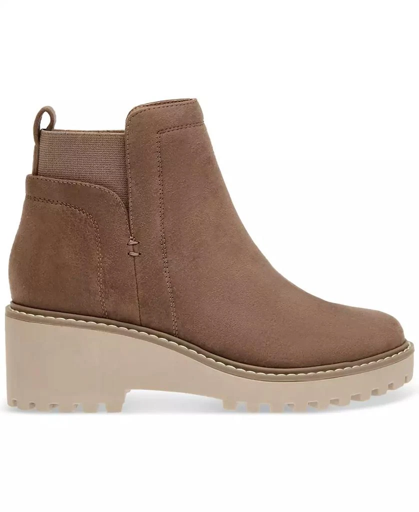 DV Dolce Vita Women's Rielle Chelsea Lug Sole Booties 2