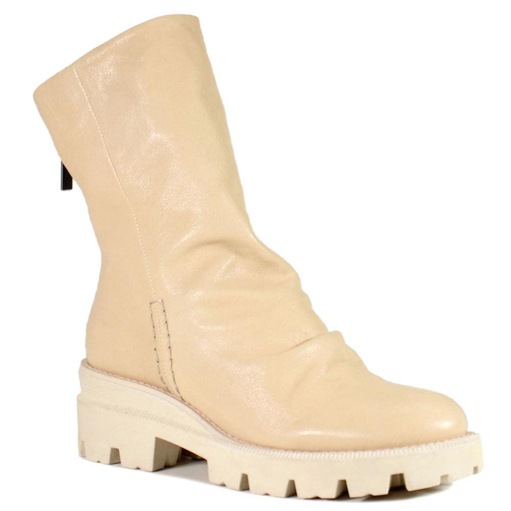 Diba True Sunny Rain Zippered Round Toe Boots