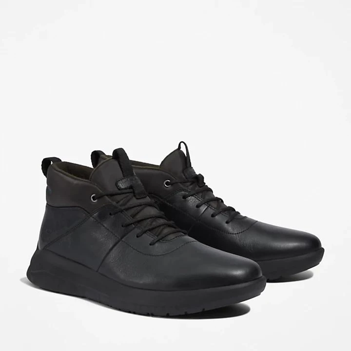 Timberland Bradstreet Ultra Winter Chukka for Men in Black 4