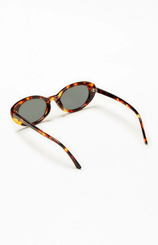 PacSun Cat Eye Frame Sunglasses 2