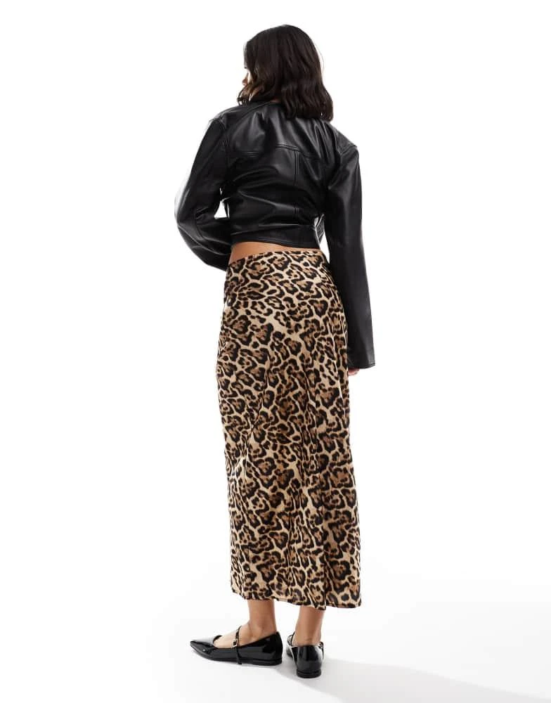 Brave Soul Brave Soul satin maxi skirt in leopard print 3