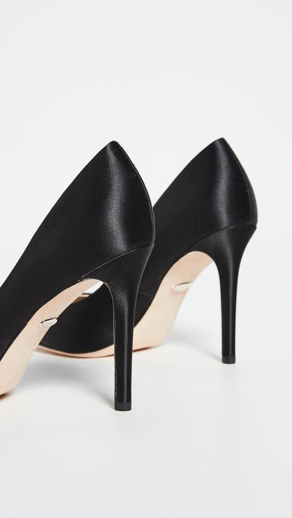 Badgley Mischka Cher Pumps 5