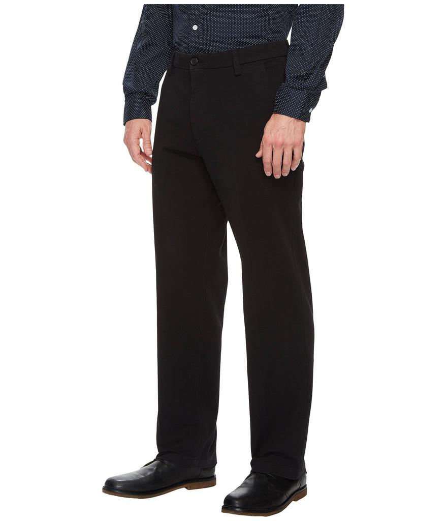 Dockers Classic Fit Workday Khaki Smart 360 Flex Pants