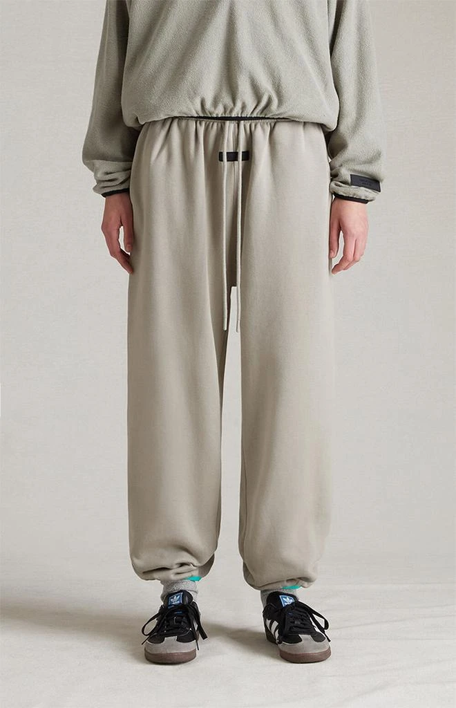 Essentials Women's Seal Sweatpants 2