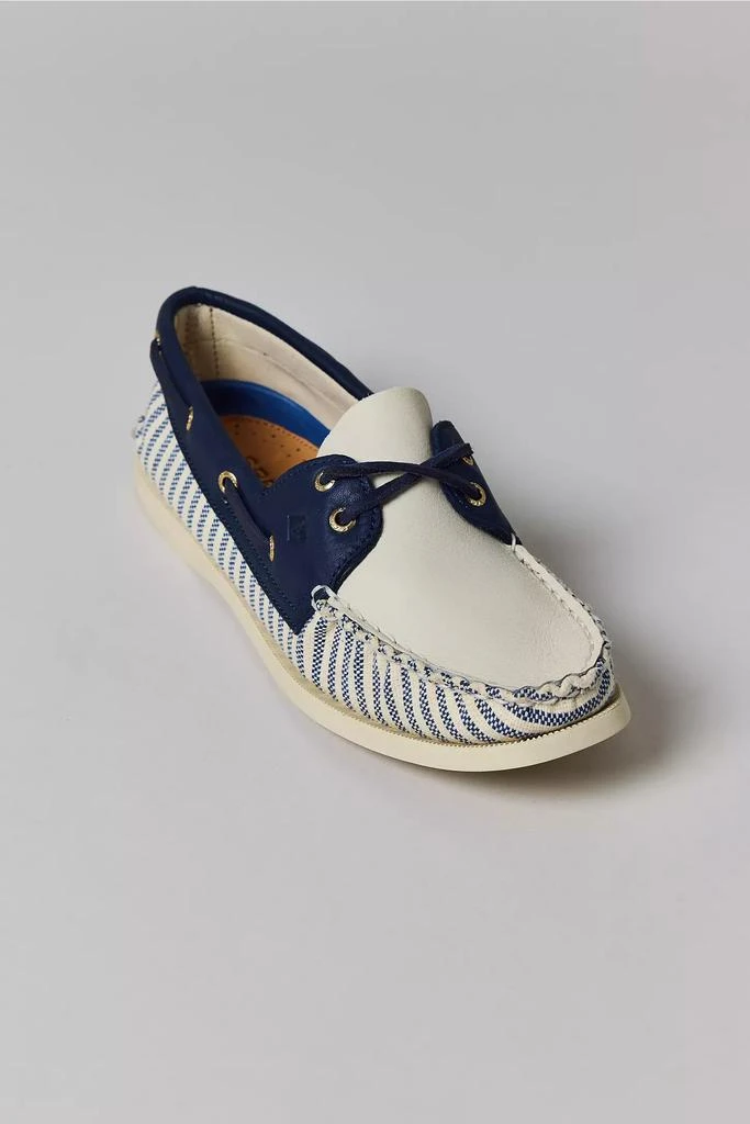 Sperry Sperry Women's Striped Authentic Original 2-Eye Boat Shoe 4