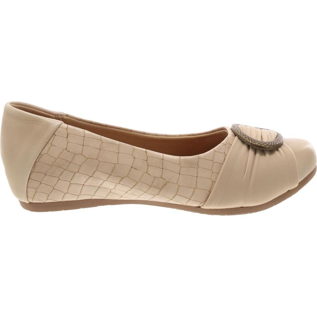 Baretraps Mabely Womens Faux Leather Embellished Ballet Flats