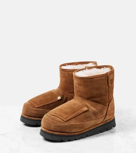 Acne Studios Shearling-lined leather ankle boots 4