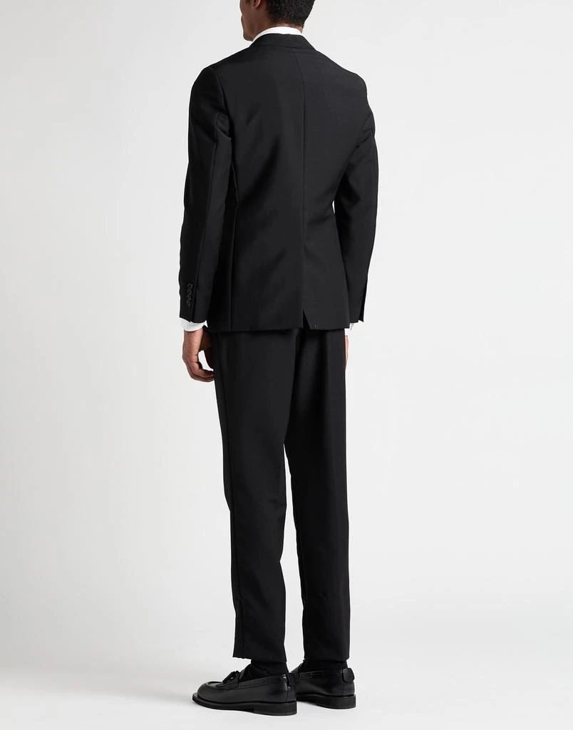 Burberry Suits 3