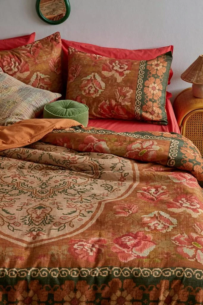 Urban Outfitters Minerva Floral Duvet Cover 2