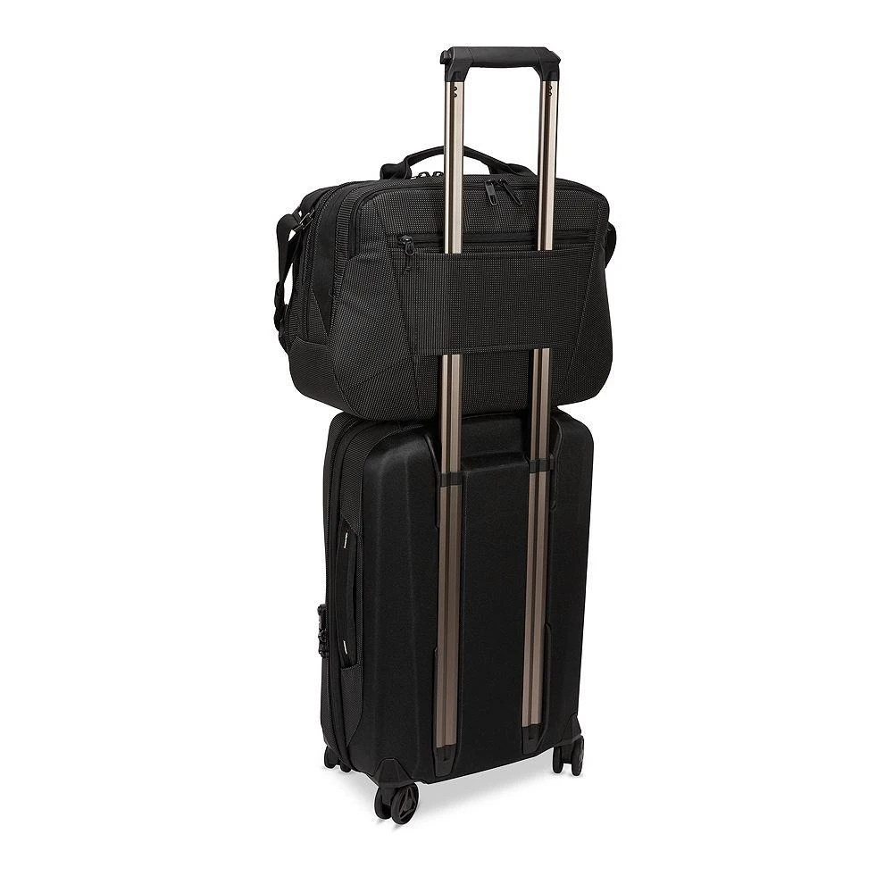 Thule Crossover 2 Boarding Bag 2