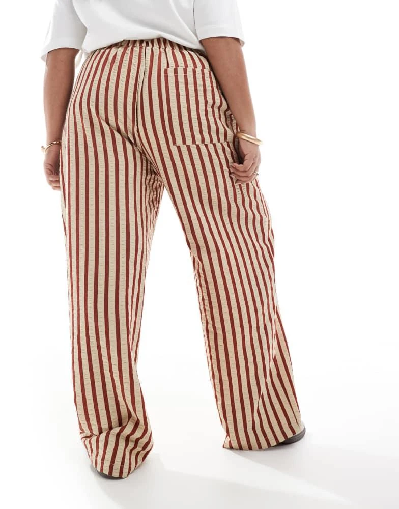 ASOS ASOS DESIGN Curve straight leg seersucker trousers in rust stripe 4