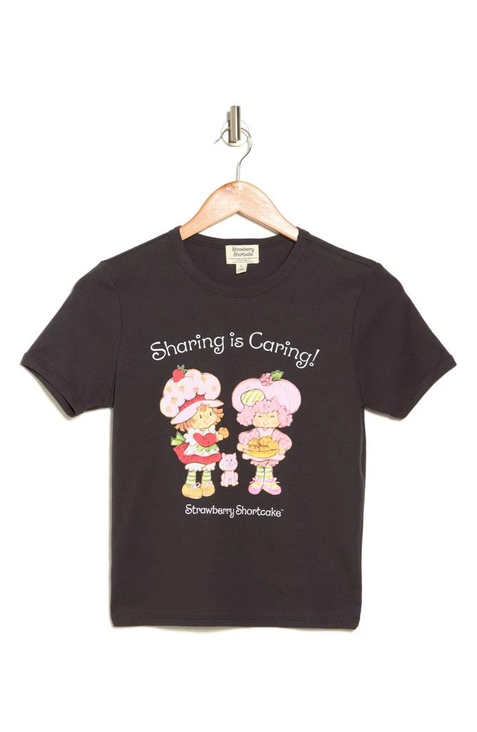 Vinyl Icons Strawberry Shortcake Graphic Crop T-Shirt 3