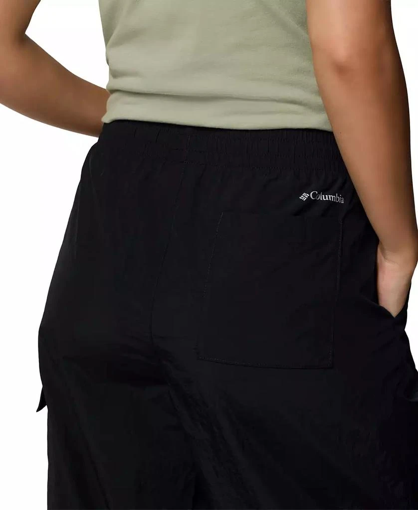 Columbia Women's Mid Rise Paracutie Vented  Pants 5