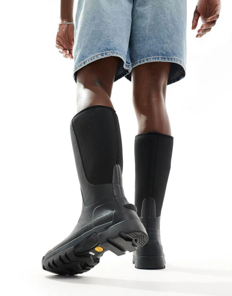Hunter Hunter Balmoral hybrid tall wellies in black 4