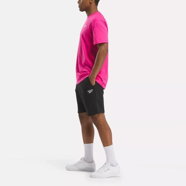 Reebok Classic Small Logo T-Shirt 2
