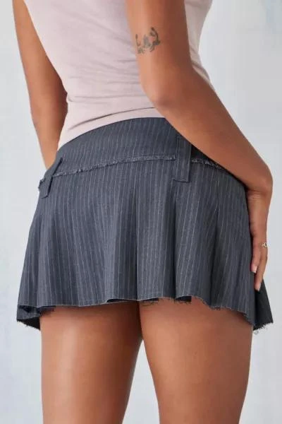 Urban Outfitters UO Grey Pinstripe Pleated Mini Skirt 4