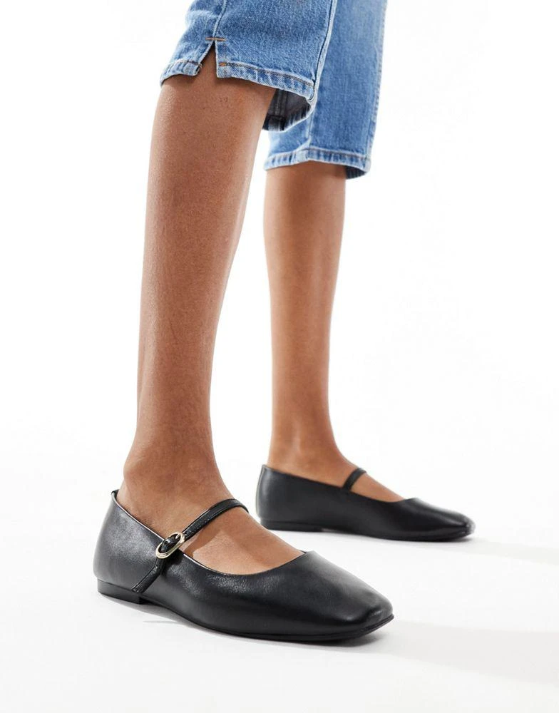 Stradivarius Stradivarius wide fit minimal ballet shoe in black 3