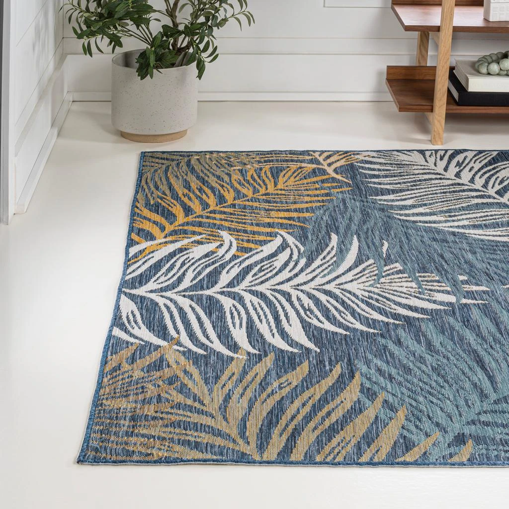 JONATHAN Y Calypso Coastal Casual Palm Frond Reversible Machine-Washable Cream/Navy 5 ft. x 8 ft. Indoor/Outdoor Area Rug 4