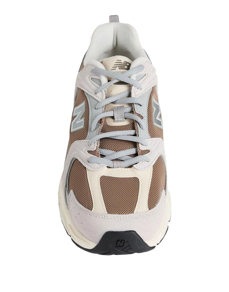 New Balance Sneakers 4