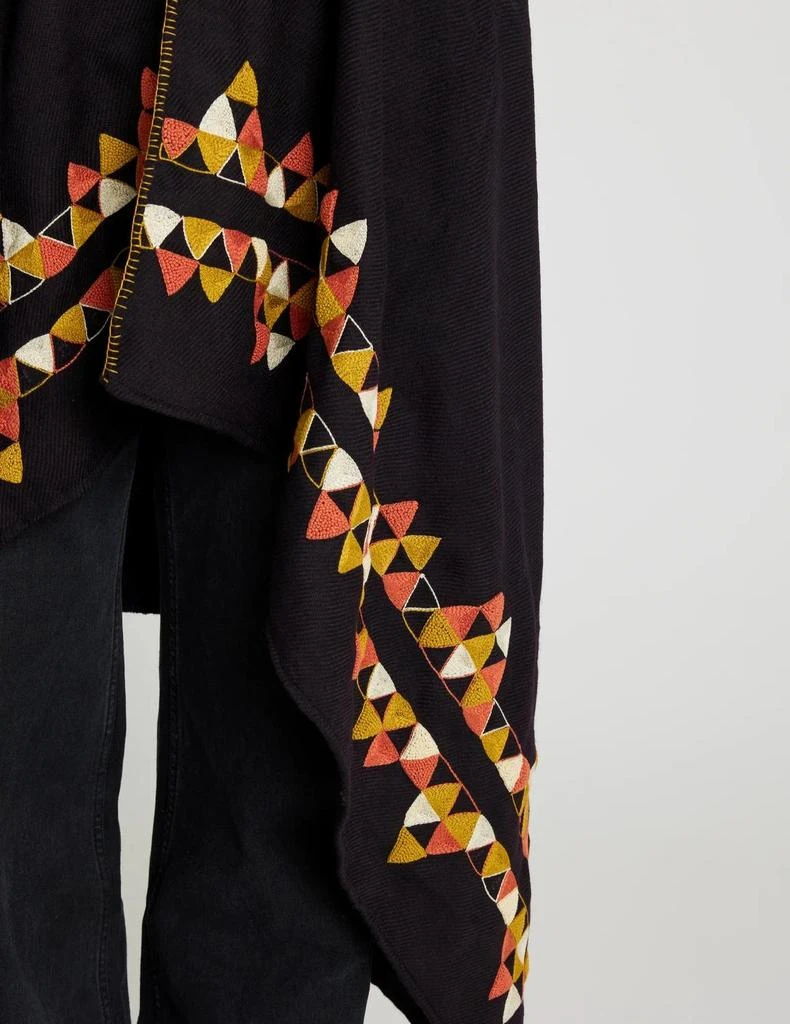 V de Vinster V De Vinster - Playful Poncho 2