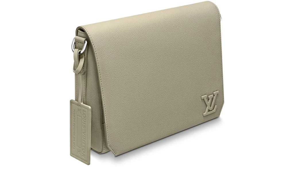Louis Vuitton Takeoff Messenger 3