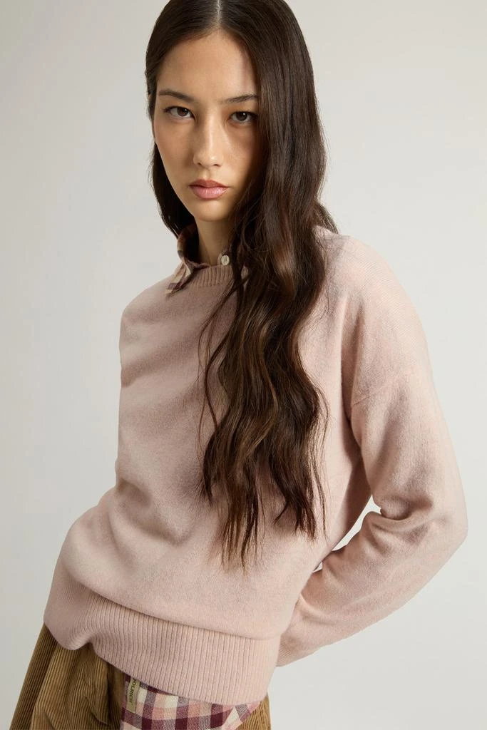 Woolrich Crewneck Sweater in Virgin Wool and Cashmere Blend - Women - Black 4