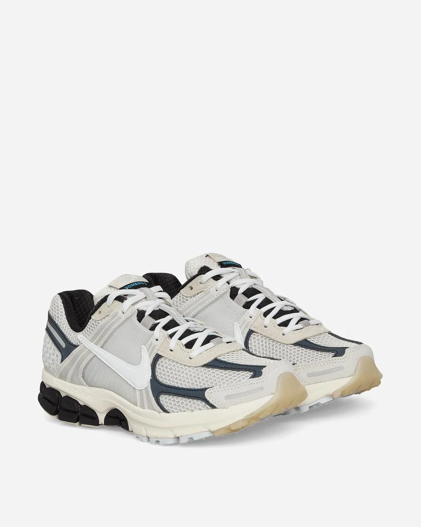 NIKE Zoom Vomero 5 Sneakers Light Bone / Black 2