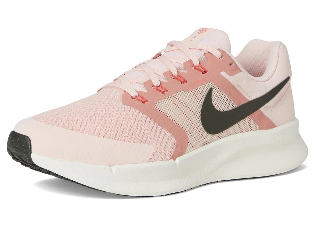 NIKE Run Swift 3 7