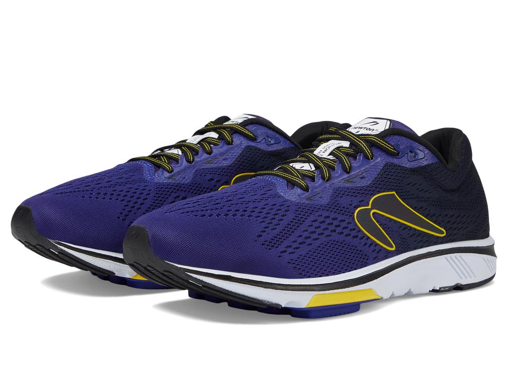 Newton Running Motion 12