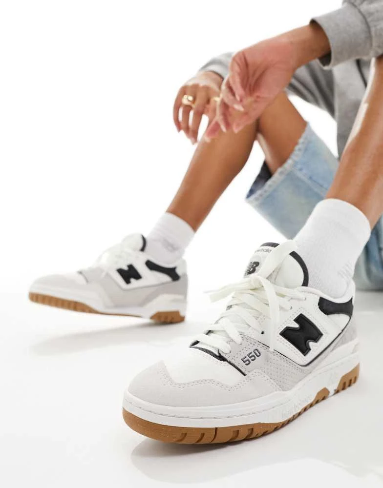 New Balance New Balance 550 trainers in sea salt and black 4